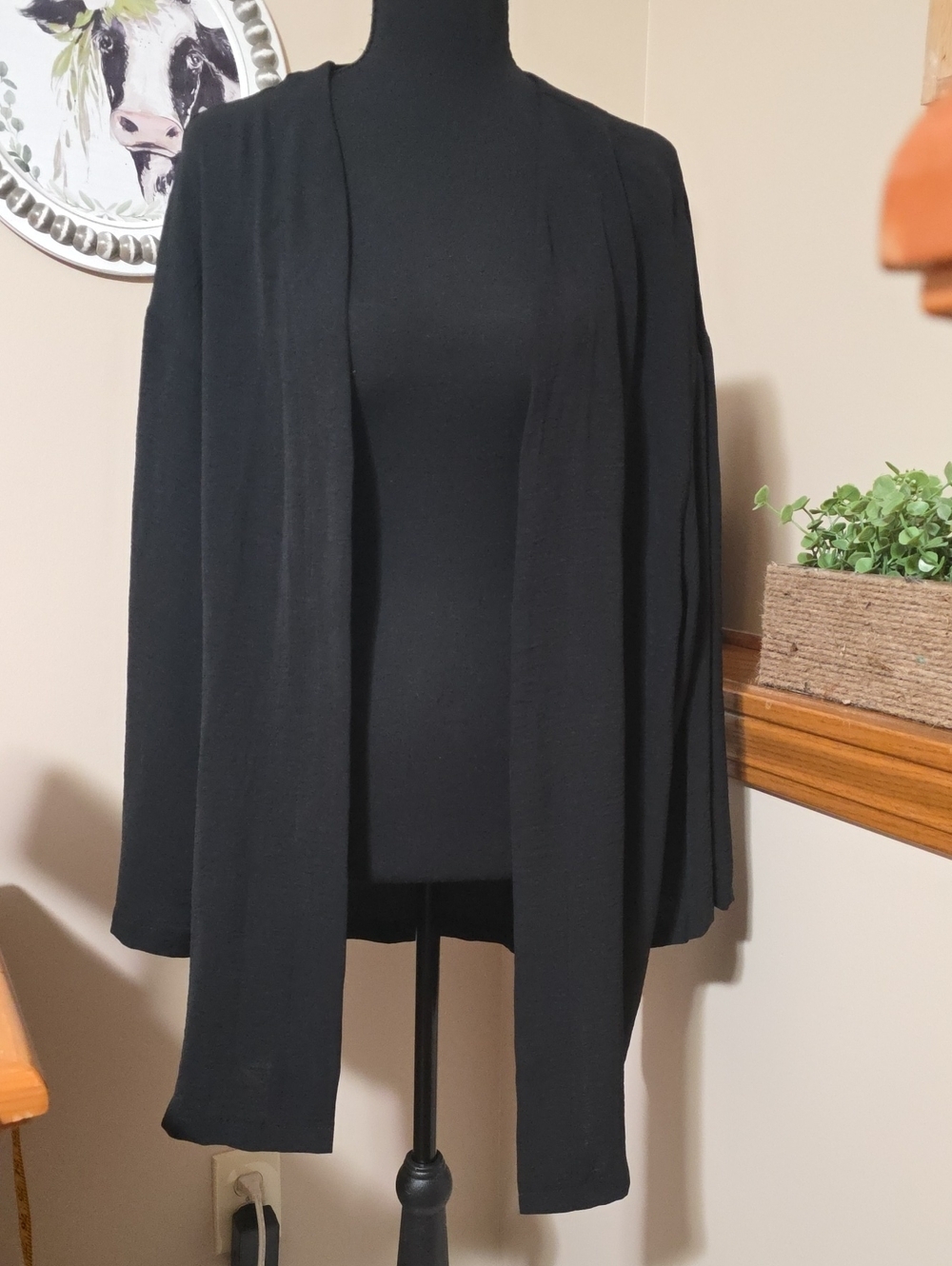 Women's Black Open-Front Cardigan - Lightweight Layering